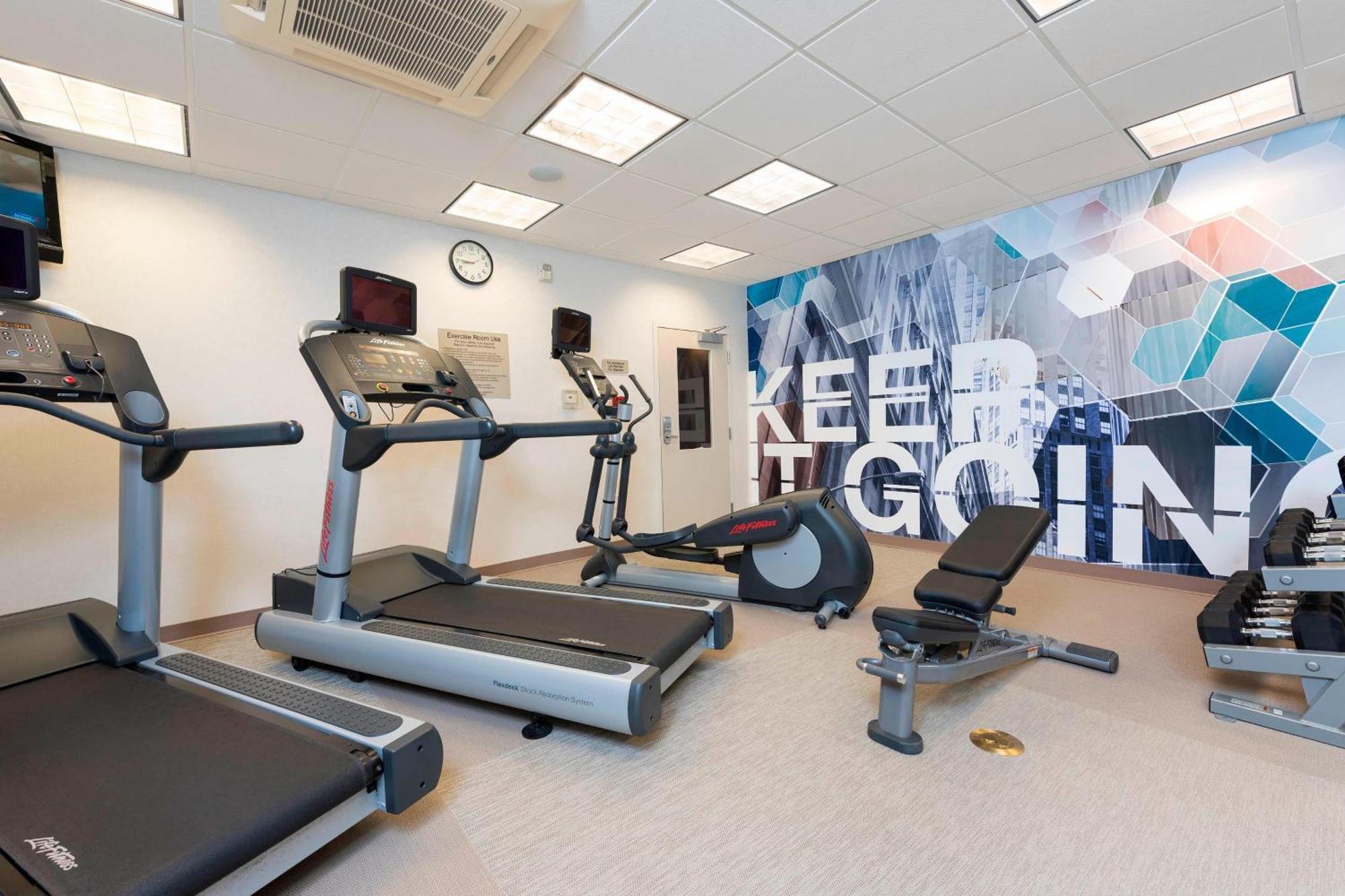 Springhill Suites Detroit Обърн Хилс Екстериор снимка