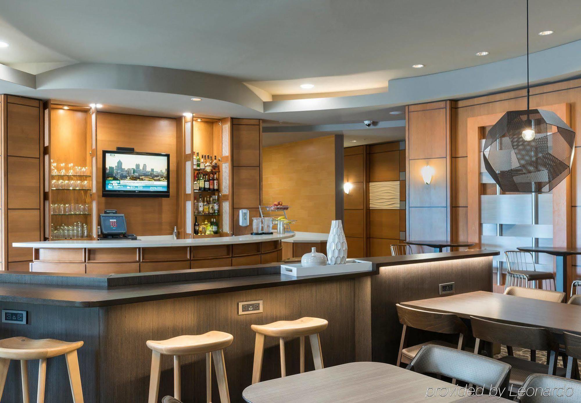 Springhill Suites Detroit Обърн Хилс Екстериор снимка
